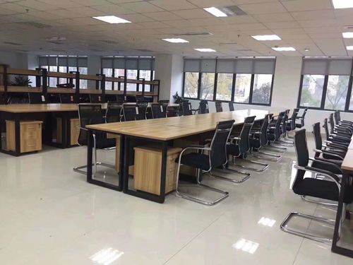 智能鋼木辦公家具 廠家報價指南與選購策略